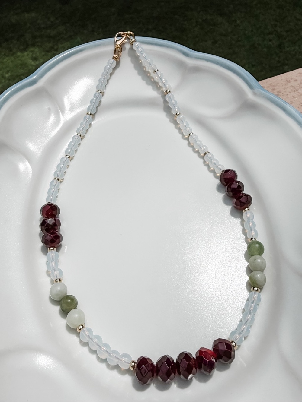N7 Handmade Opalite and Serpentine Green Jade Beaded Necklace - Picture 9 of 10